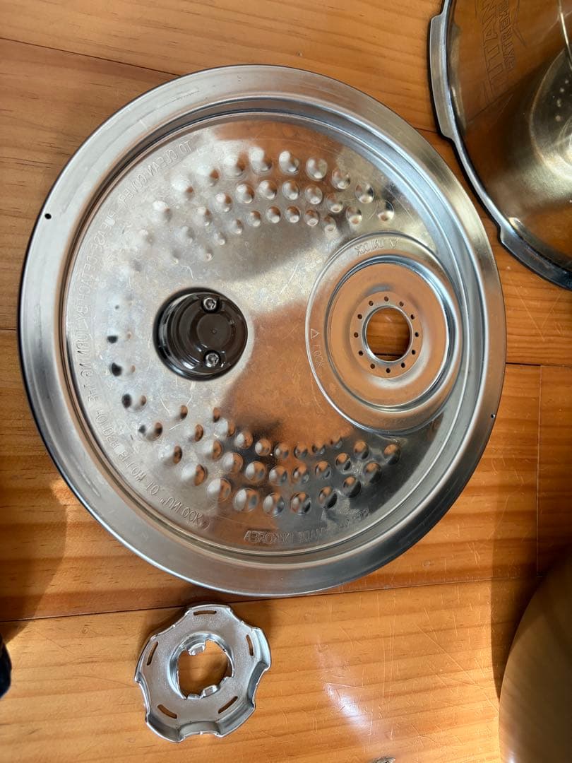 CUCKOO CHST1005F 圧力炊飯器