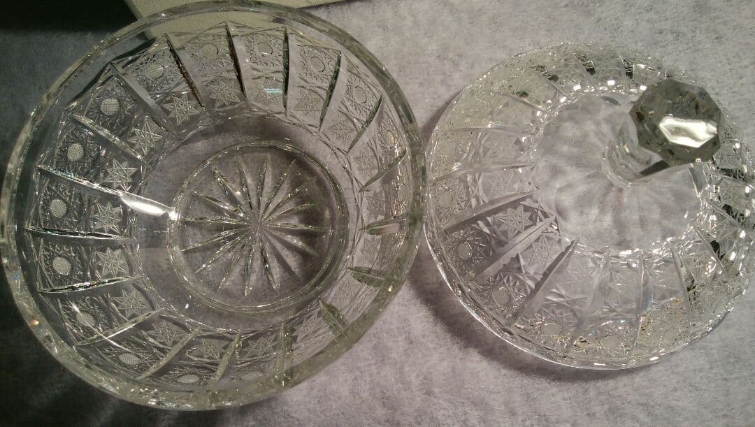 ドイツ製　カットグラス　ボンボニエール