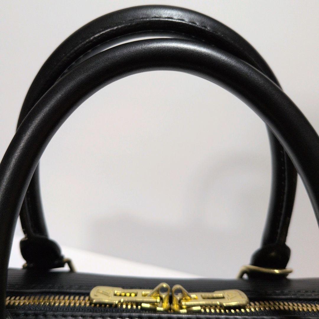 LOUIS VUITTON ブリーフケース ポルト ドキュマン ヴォワヤージュ