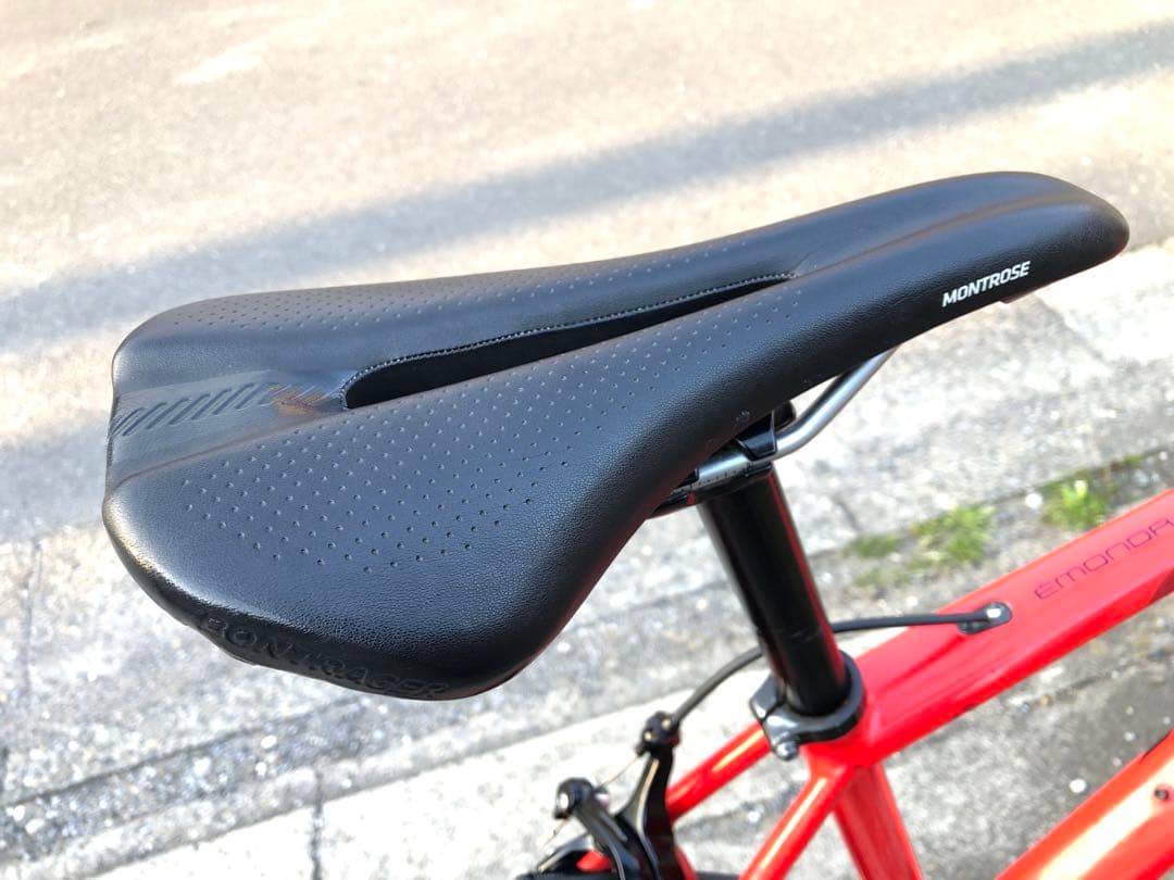 送料込み【整備済】軽量アルミロードバイク トレック エモンダALR4 2019