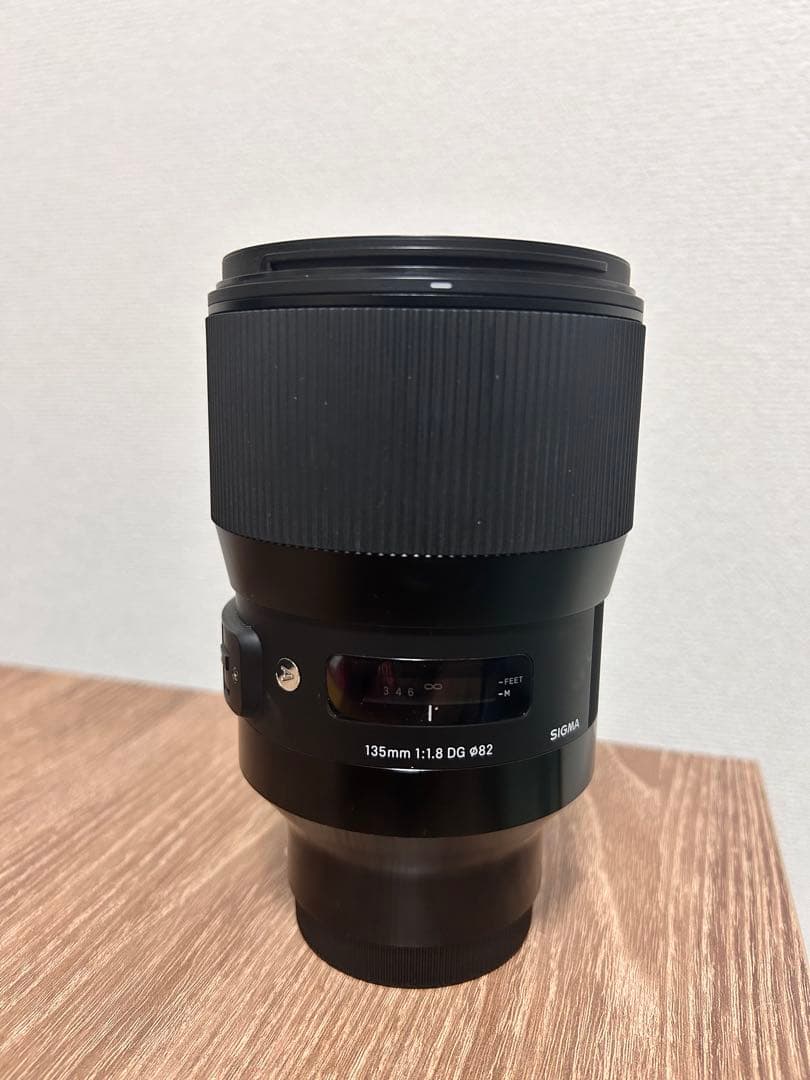 【美品】SIGMA 135mm f1.8 DG Art