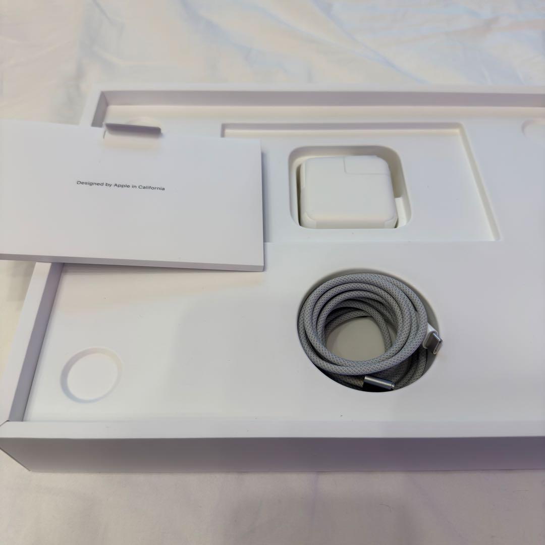 MacBook Air M2 16GB 256GB US配列