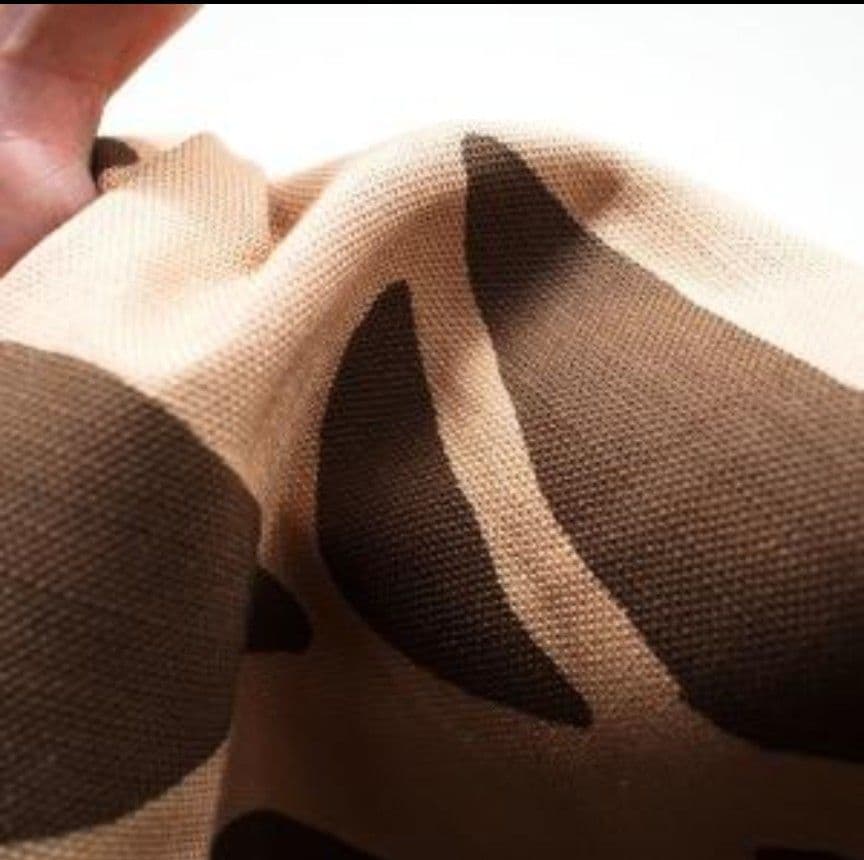 【工夫庵】柿渋染め「まつぼっくり」のれん