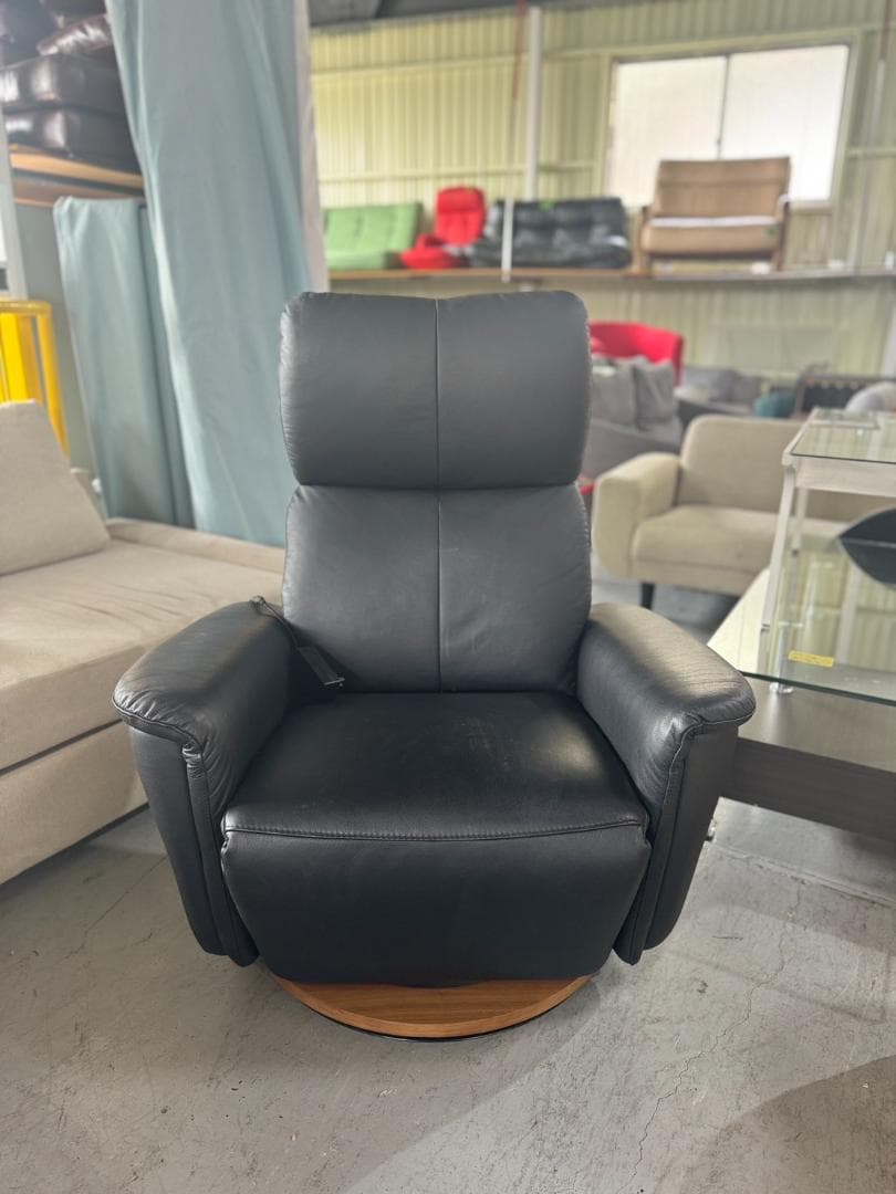 リクライニング電動座椅子 黒 s1057