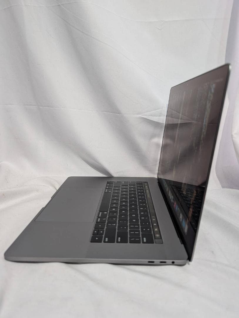 MacBook Pro SSD1TB メモリ16GB