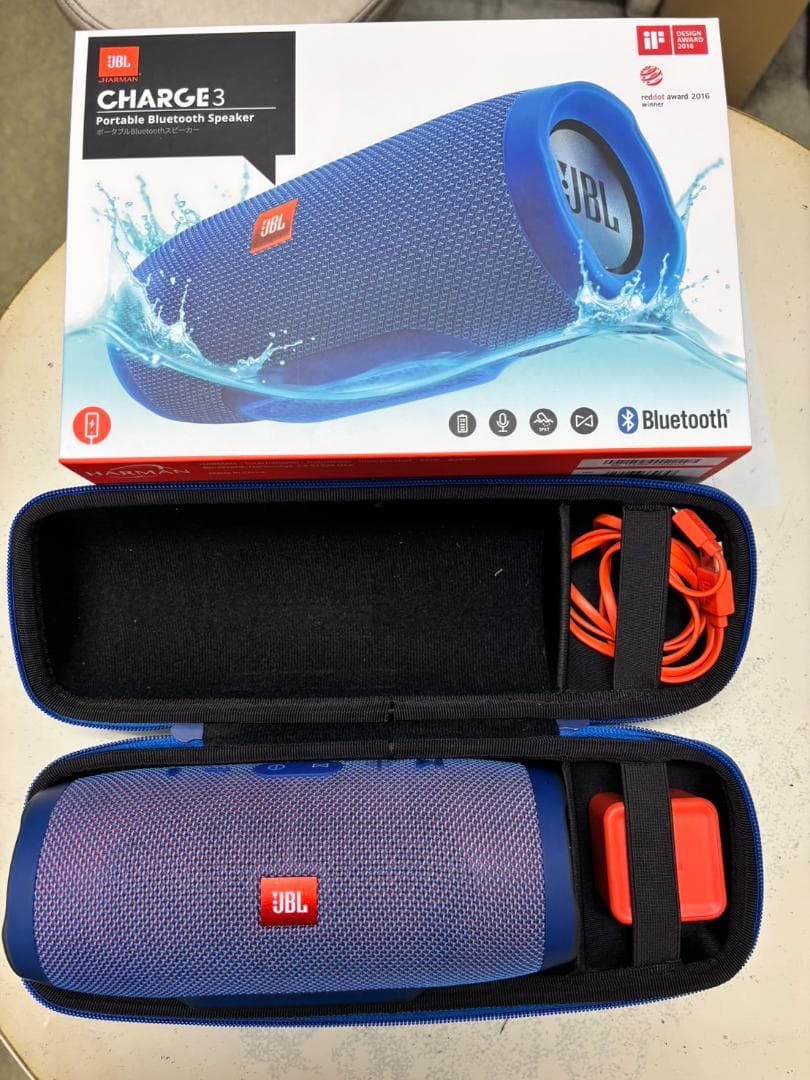 JBL CHARGE3 Bluetoothスピーカー　Blue　ケース付き