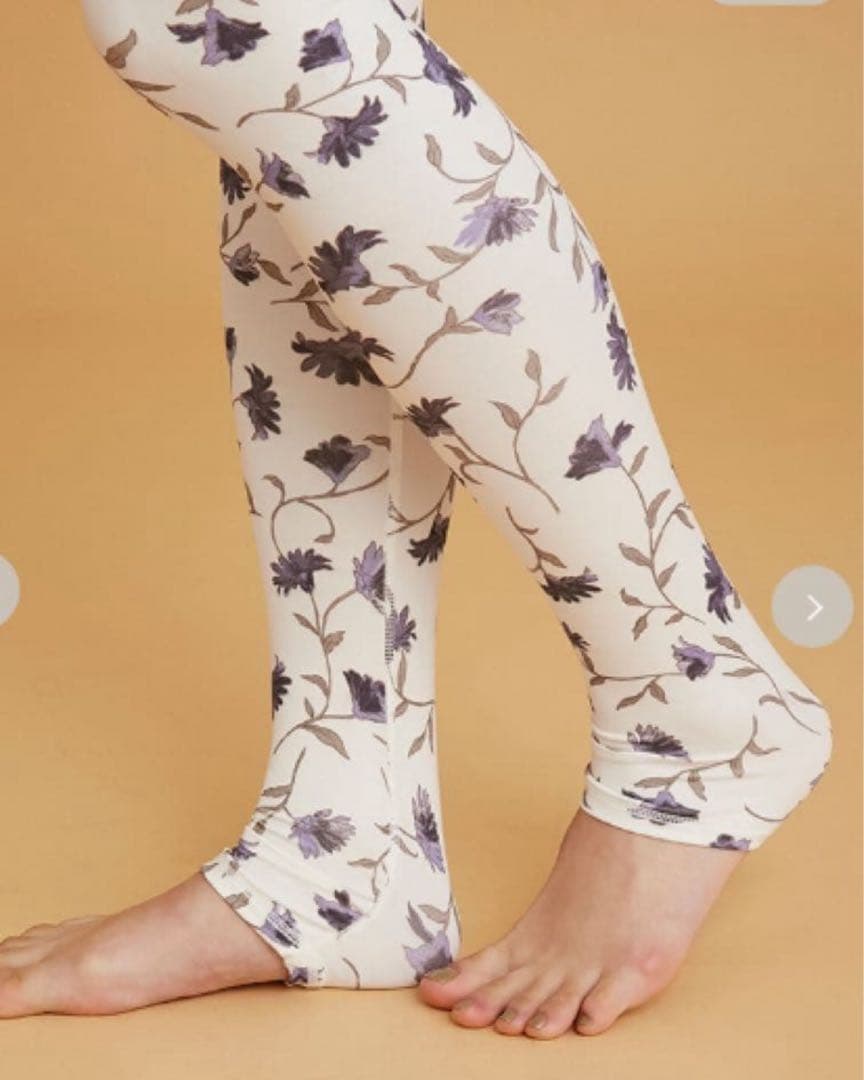 極美　emmi×aya エミヨガ×アヤ　コラボ　ヨガウェア　スミグレー　サイズ０