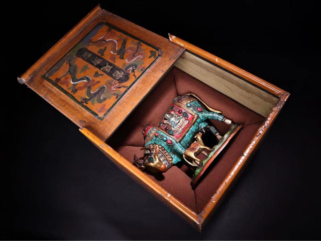 貴重品、旧蔵希少、精銅、象眼宝石、彩色蒔絵母子牛