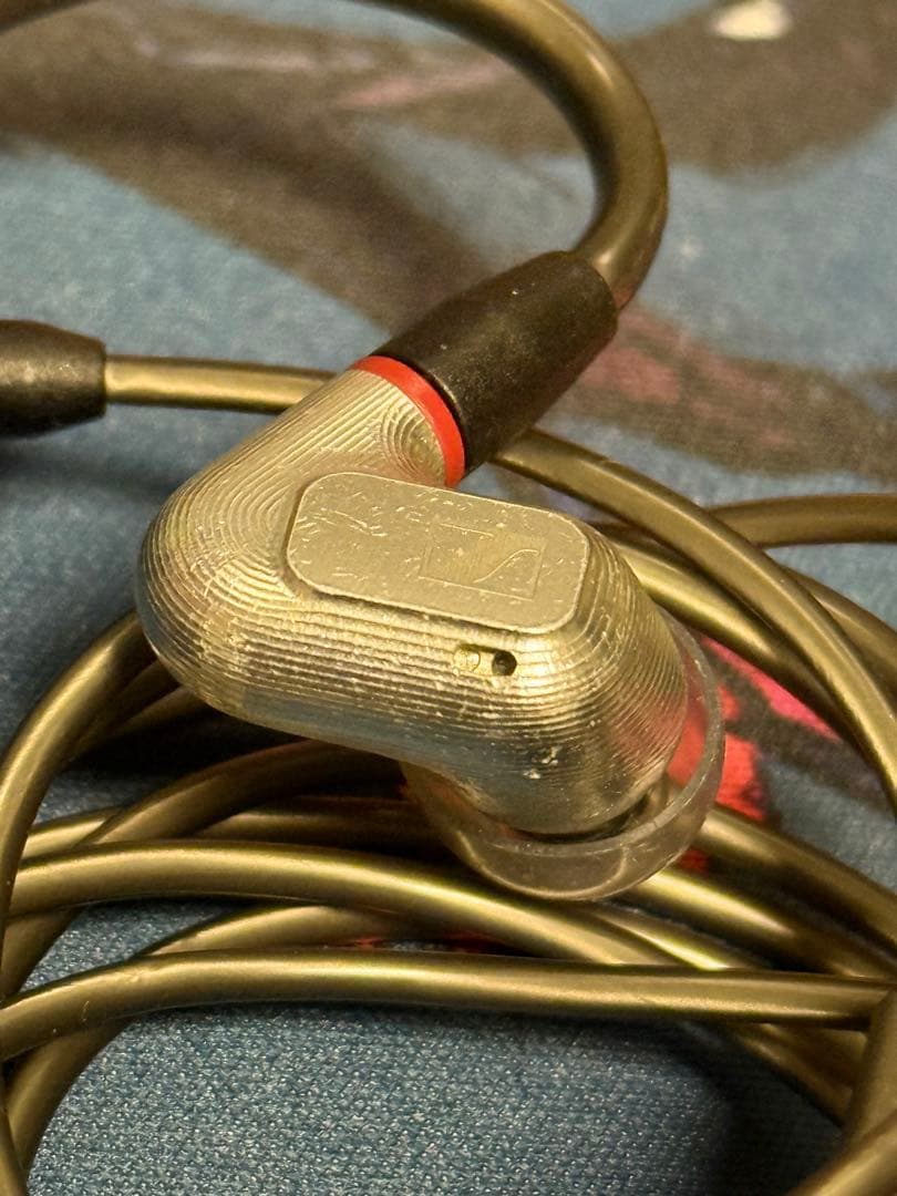 イヤホン Sennheiser IE900