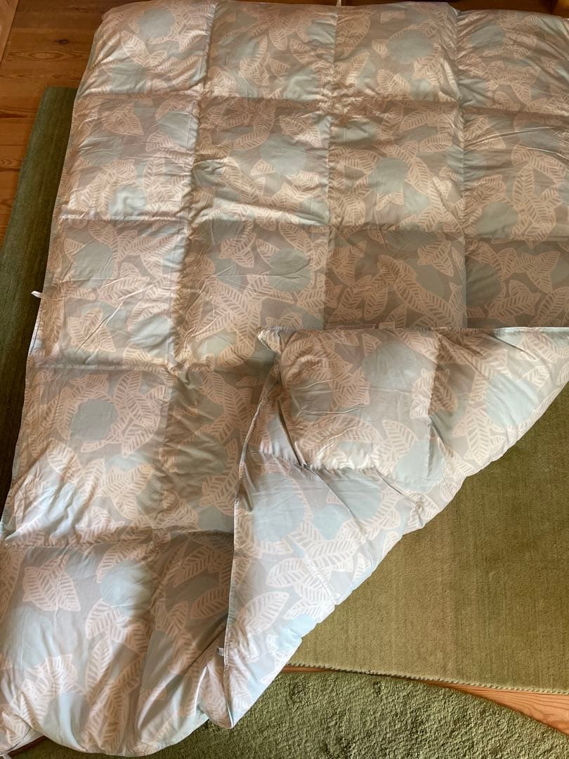 日本製　羽毛布団　シングル　イングランド産ホワイトダウン90% 1.3kg 2枚