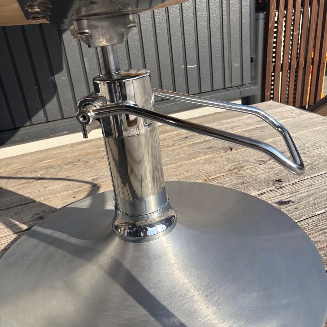 ②レイナカンパニー イームズ ラウンジチェア リプロダクト 美容室 理容室チェア