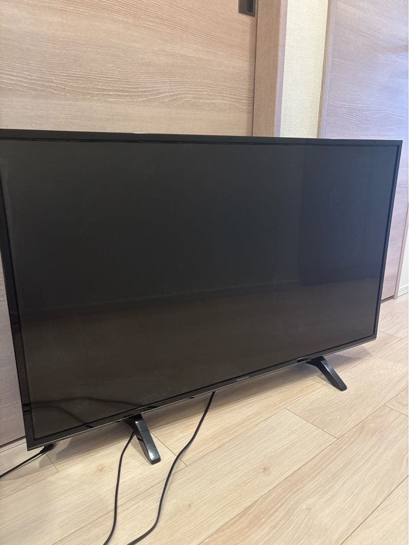 【美品】Panasonic高解像度 液晶テレビ 本体　TH-43FX600