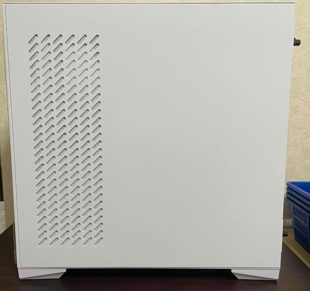 Antec P120 CRYSTAL WHITE ミドルタワー型ケース