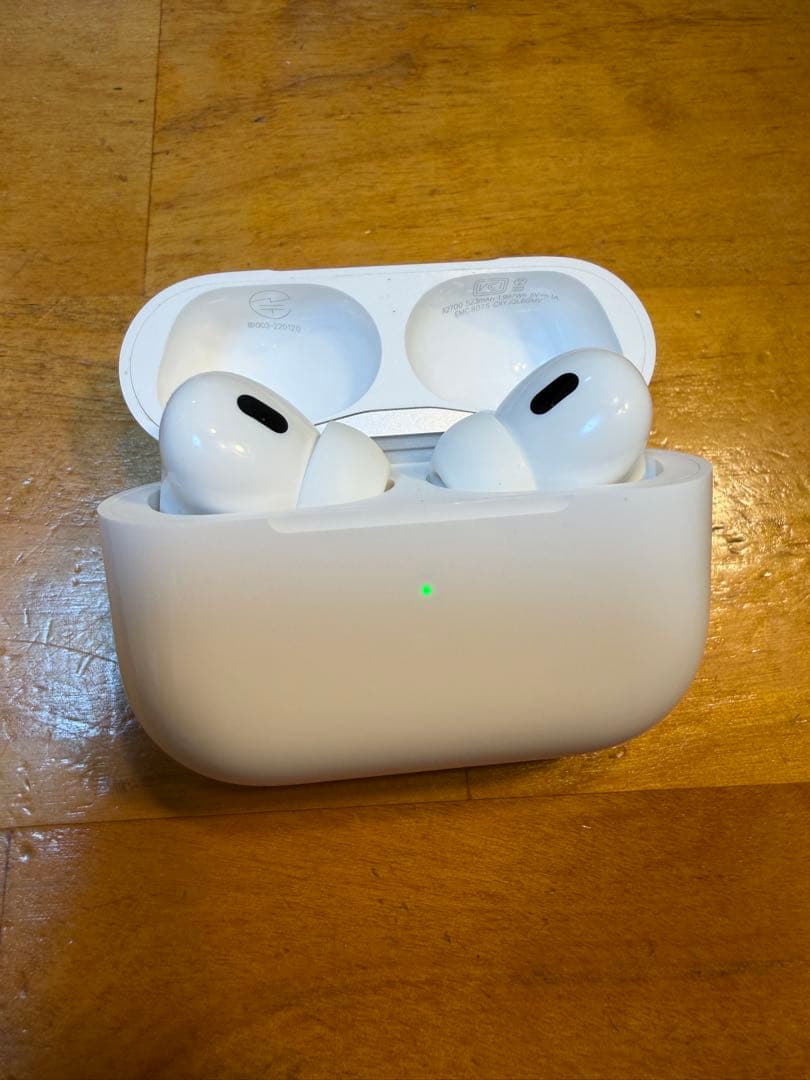 AirPods Pro2本体 充電ケース付き
