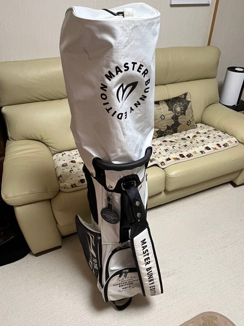 MASTER BUNNY EDITION キャディバッグ ヘッドカバー付き