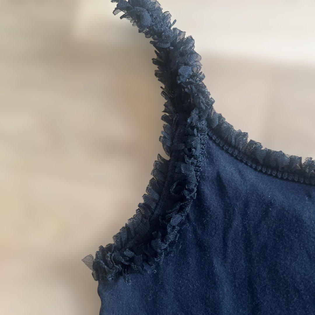 HYSTERIC GLAMOURフリルキャミソール ブラック/レッド