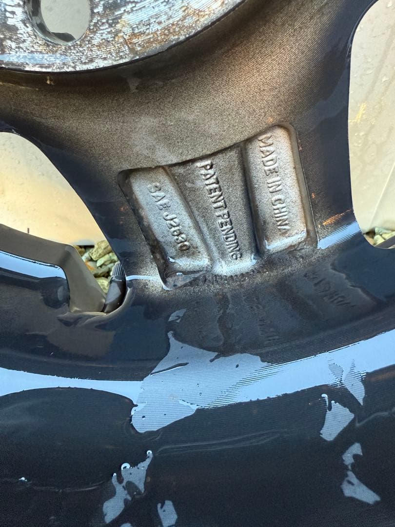 KMC XD775ROCKSTAR 17in 8.0J+35 6Hスタッドレスに