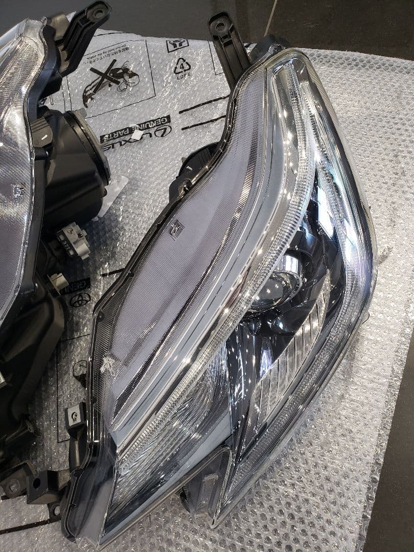 トヨタ 130系マークX 中期 純正 ヘッドライト 左右セット⭐中古⭐程度良好❗