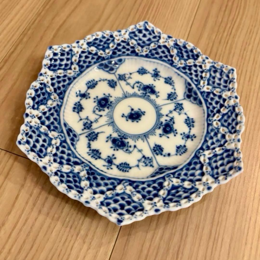 ロイヤルコペンハーゲン ブルーフルーテッド ダブルレース プレート