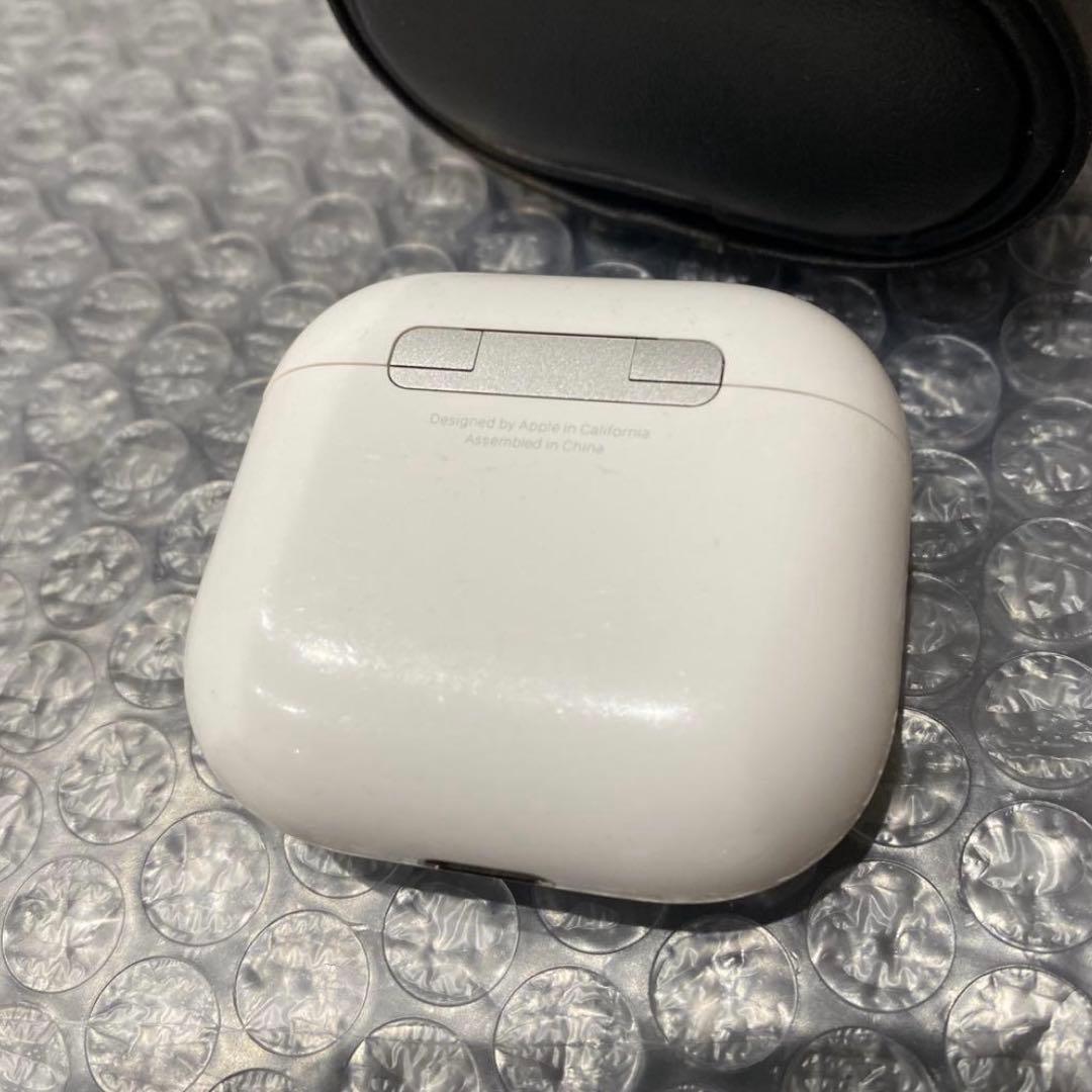 AirPods 4 本体　保証あり