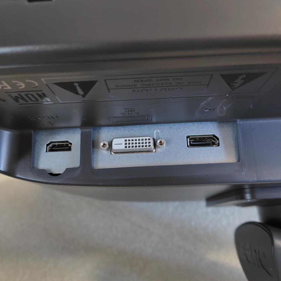 BenQ ZOWIE XL2411P 24インチ ゲーミングモニター 本体