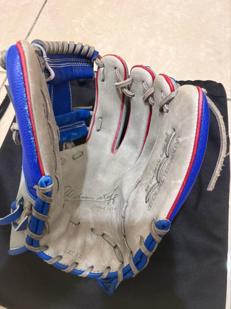 Wilsonグローブ　87型　外崎モデル