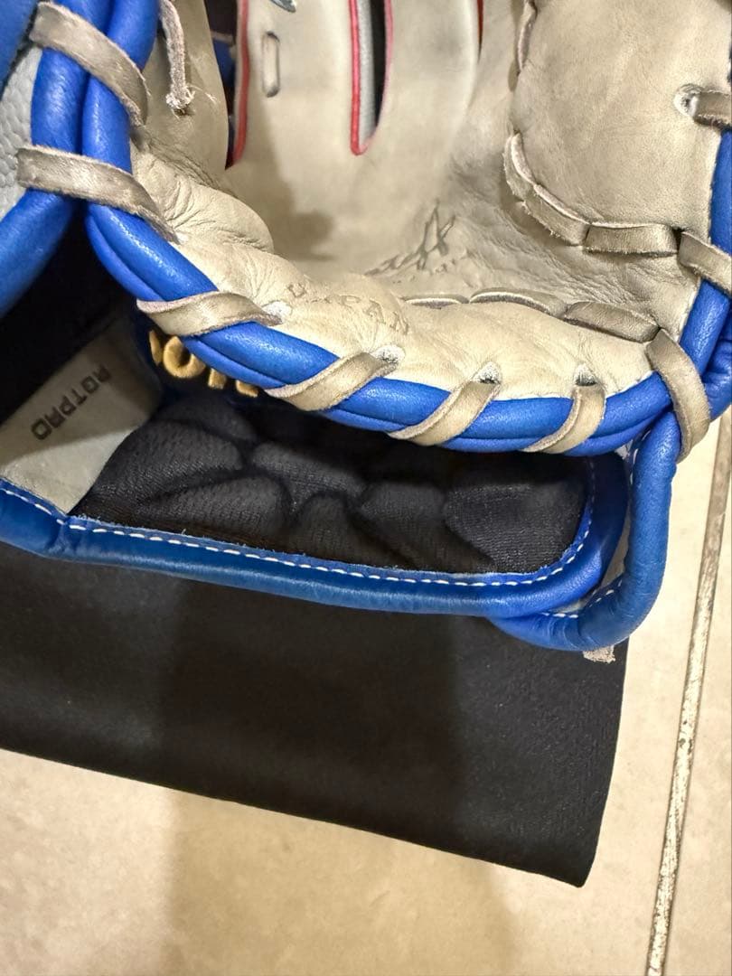 Wilsonグローブ　87型　外崎モデル