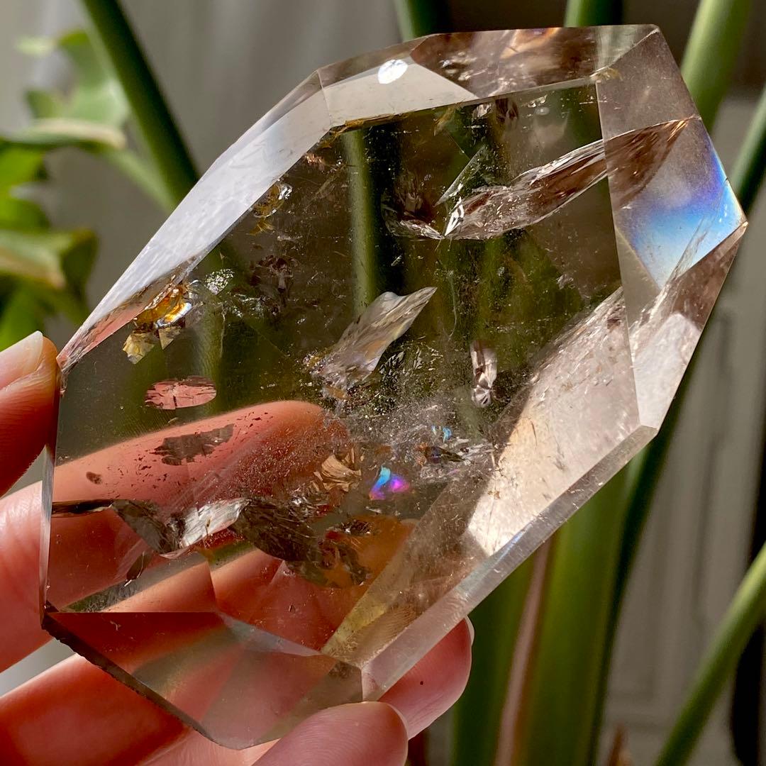 【 ネパール産 ヒマラヤ 水晶 虹入り スモーキー クォーツ フリーカット 】