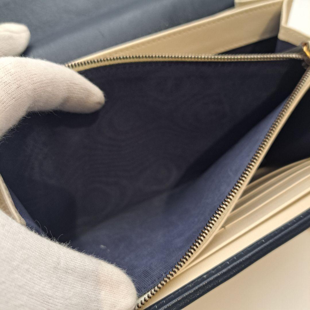 GUCCI　グッチ　GGマーモント チェーンウォレット