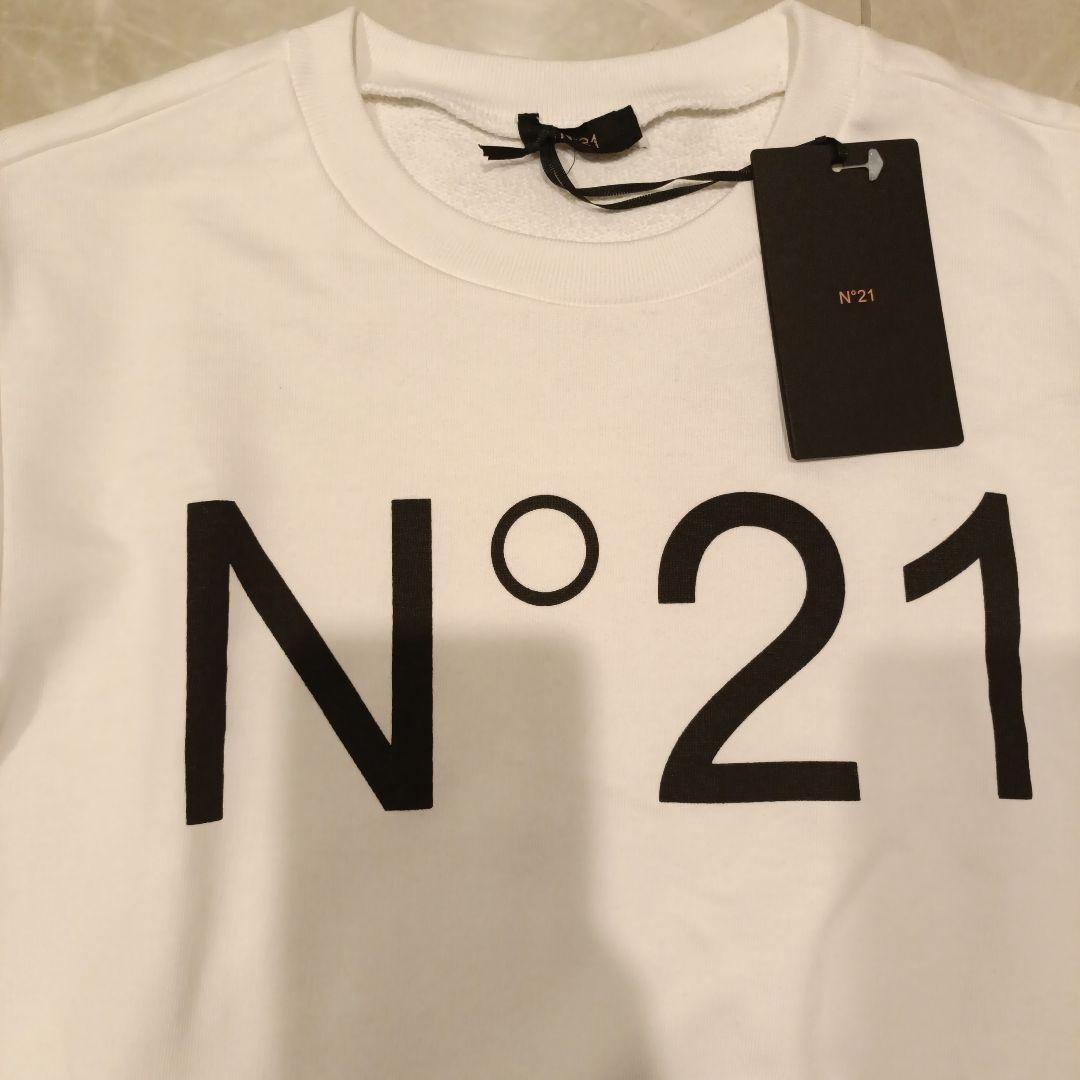 N°21 ホワイト トレーナー　新品