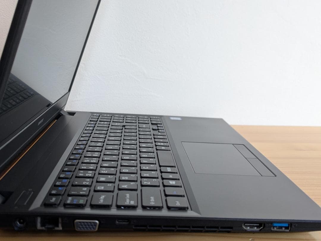 シンプルで人気のマウスコンピュータ ノートPC i5 15.6型 テンキー