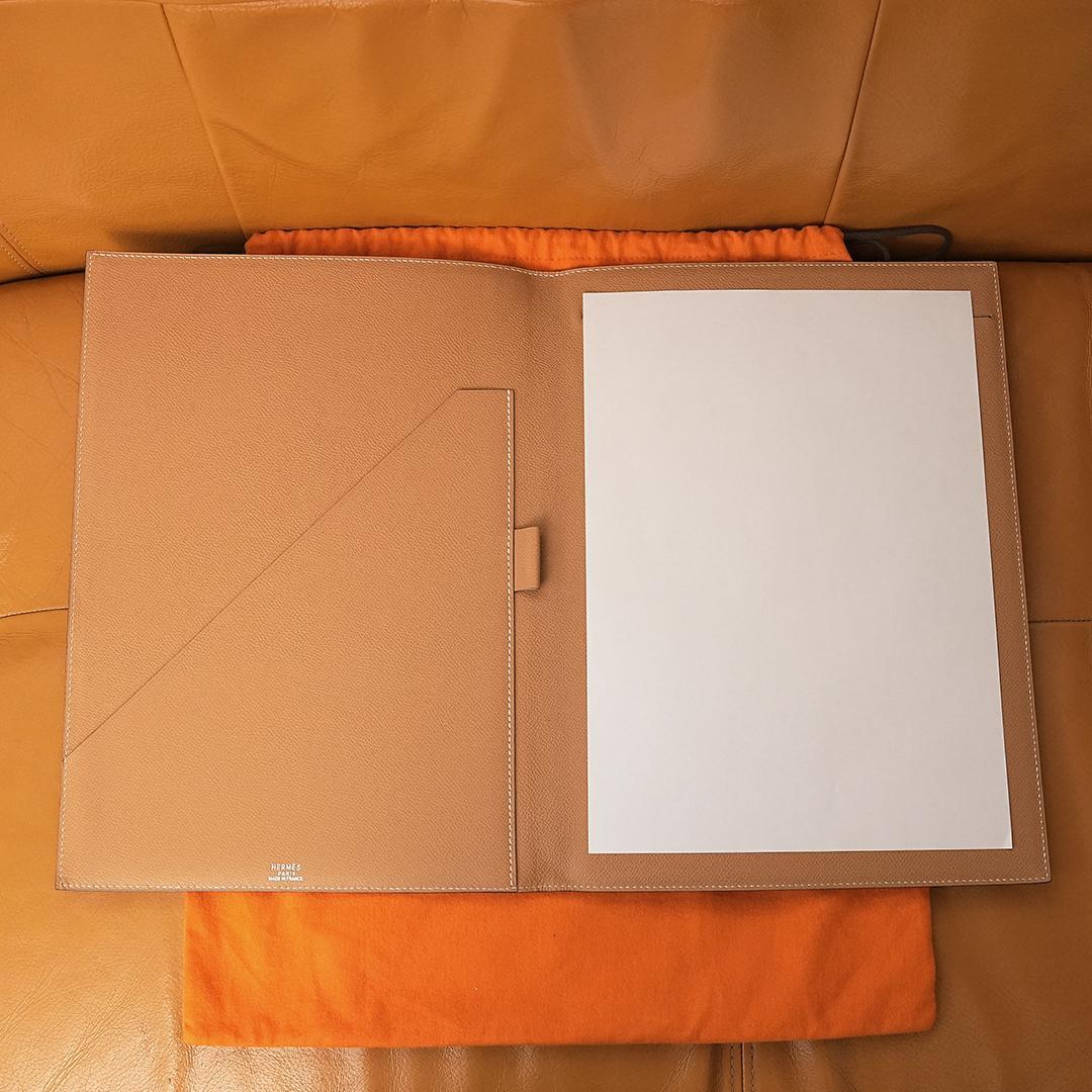 希少　美品　保存袋付き　 エルメス A4　ノートカバー　バイカラー　アジェンダ