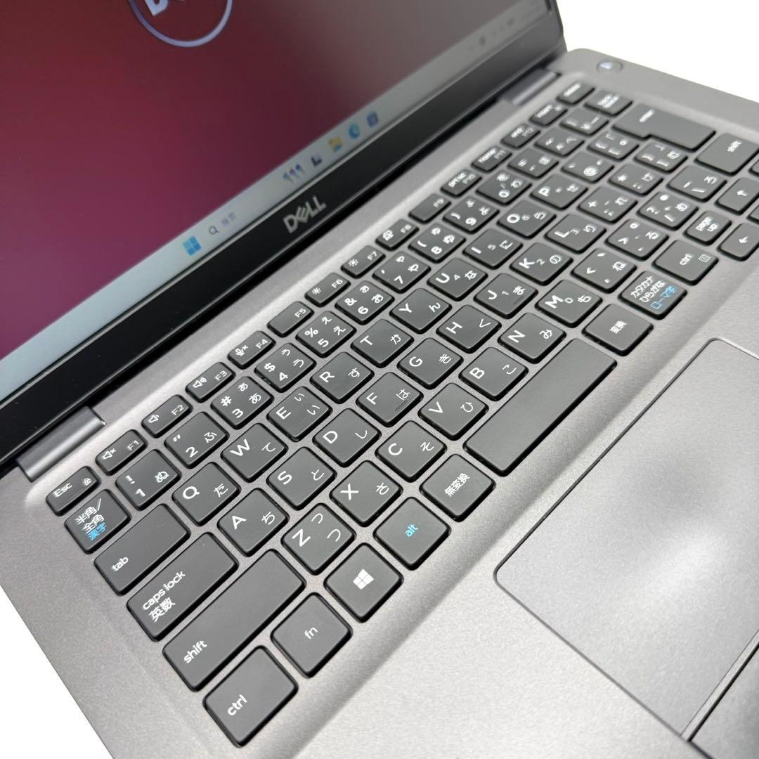 DELLノートパソコン 8世代i5 16GB SSD256 小型軽量 11Pro