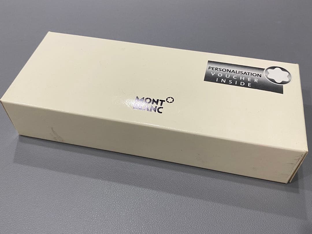 モンブラン　ボールペン　ブラック　新品未使用　自宅保管