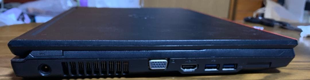 Windowsノート本体 FUJITSU A744 HDMI USB Bluetooth