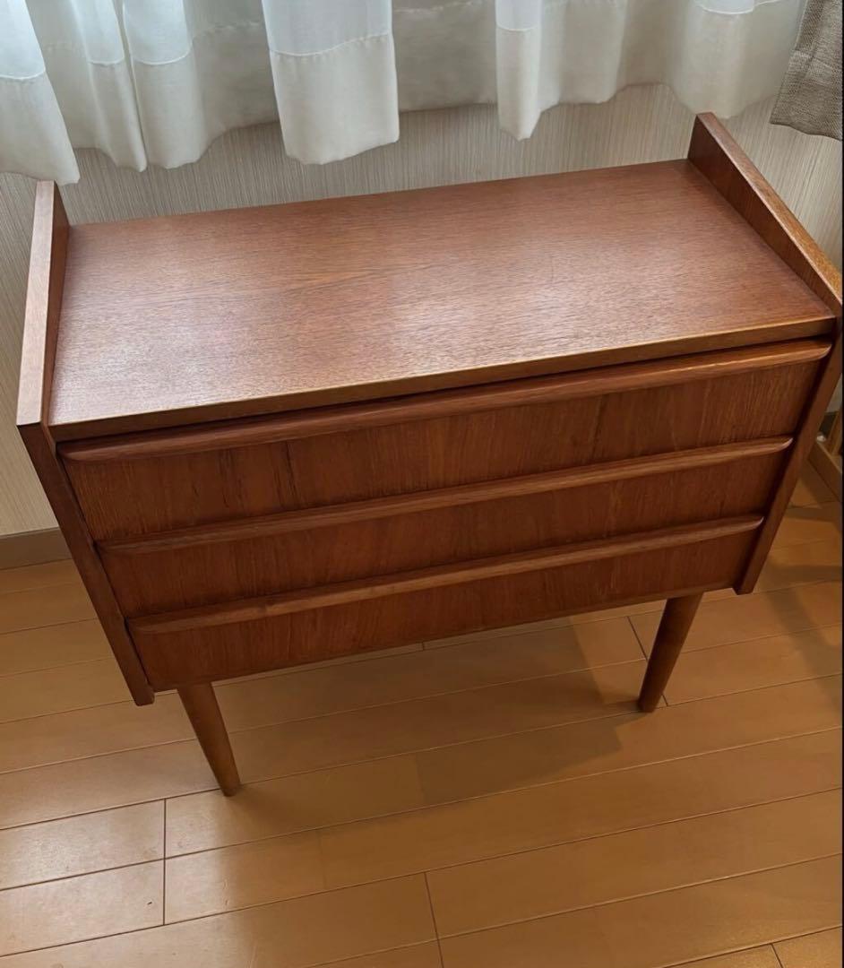 デンマーク（北欧）のヴィンテージチェスト ミッドセンチュリー ビンテージ チーク