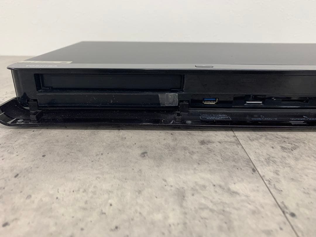 # 東芝REGZA Blu-ray レグザブルーレイ DBR-UT109