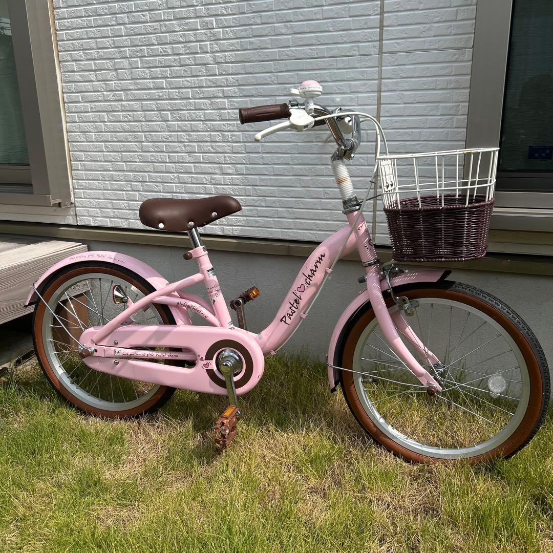 子供用自転車 ピンク 前カゴ付き　補助輪あり