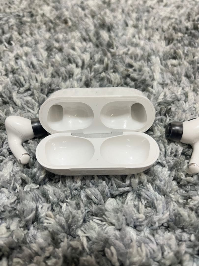 【美品】 AirPods Pro 第二世代 Type-C おまけ付き
