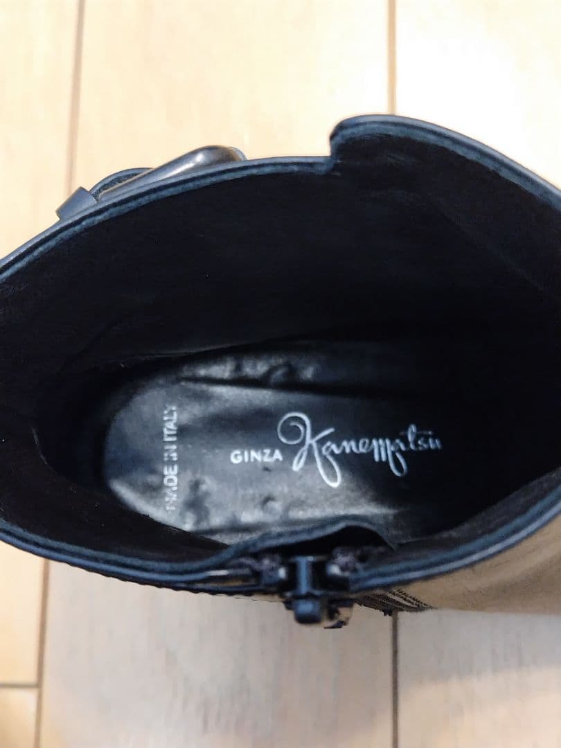 【最終値下げ·2/7まで】銀座かねまつ　ショートブーツ　ブラックレザー　ビブラム