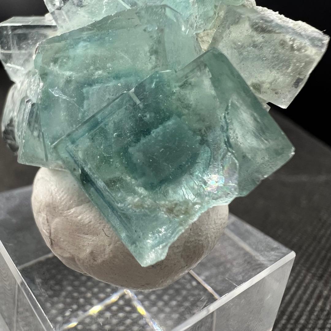 ヤオガンシャン　「白群」ウィンドウ　「白緑」フローライト