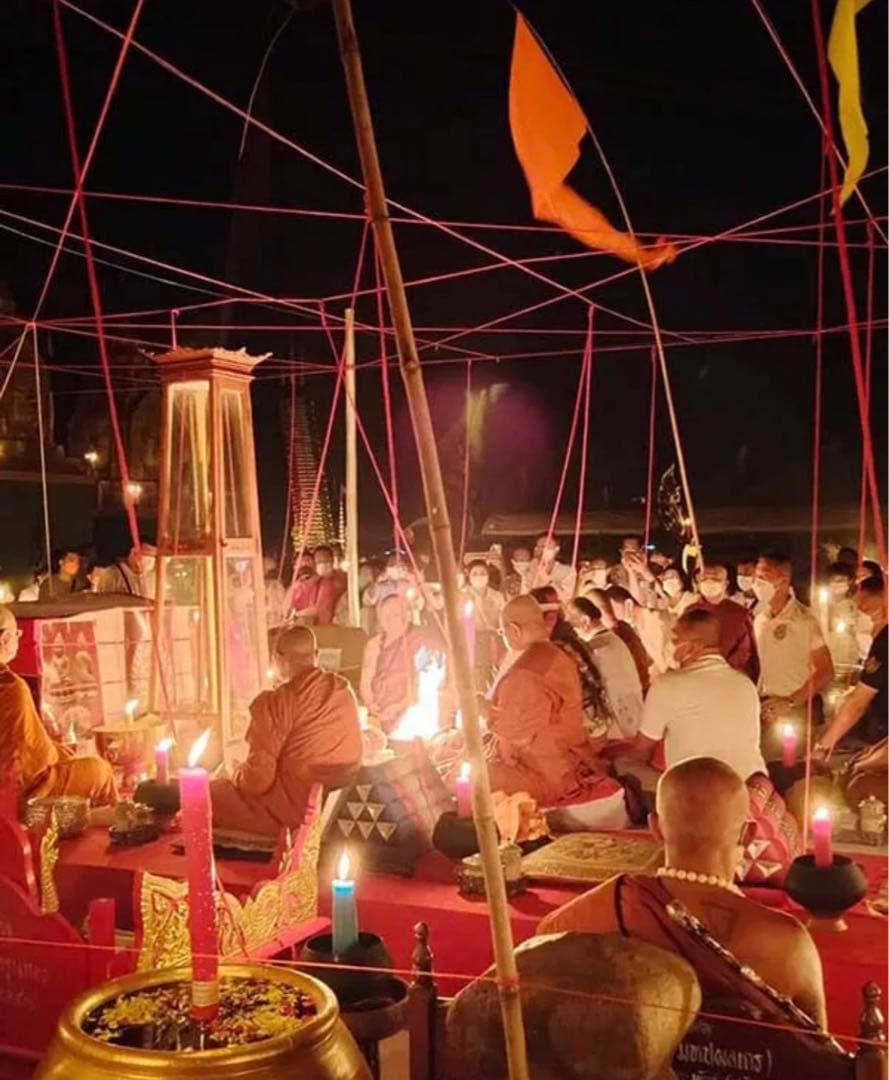 【限定1】神聖物 ナーガ王に魅了された ラーンゲルン       プラクルアン