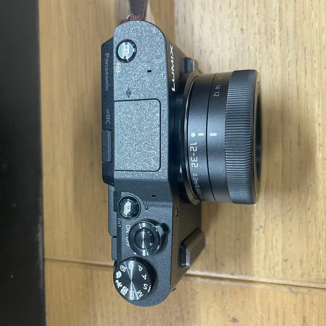 動作品 Panasonic LUMIX DC-GF90 12-32mm