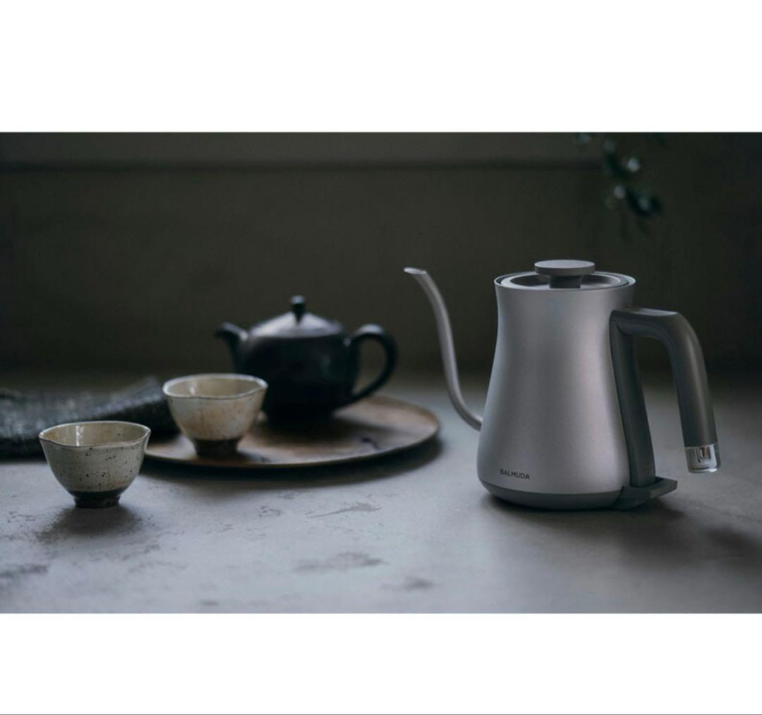 バルミューダ　ケトル　シルバー　新品未使用