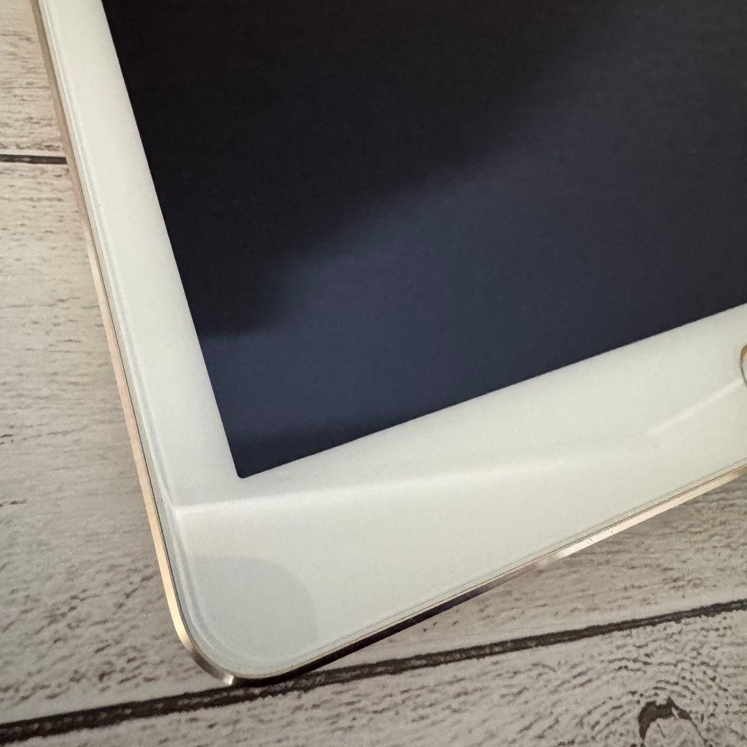 匿名発送 iPad Air2 16GB Wi-Fi Cellular オマケ付