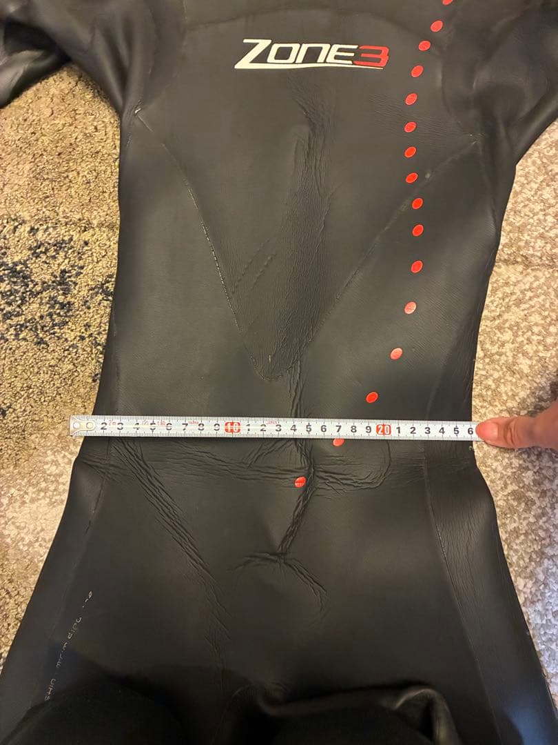 Zoneトライアスロン用ウェットスーツ メンズSM(現在はS〜XS相当)