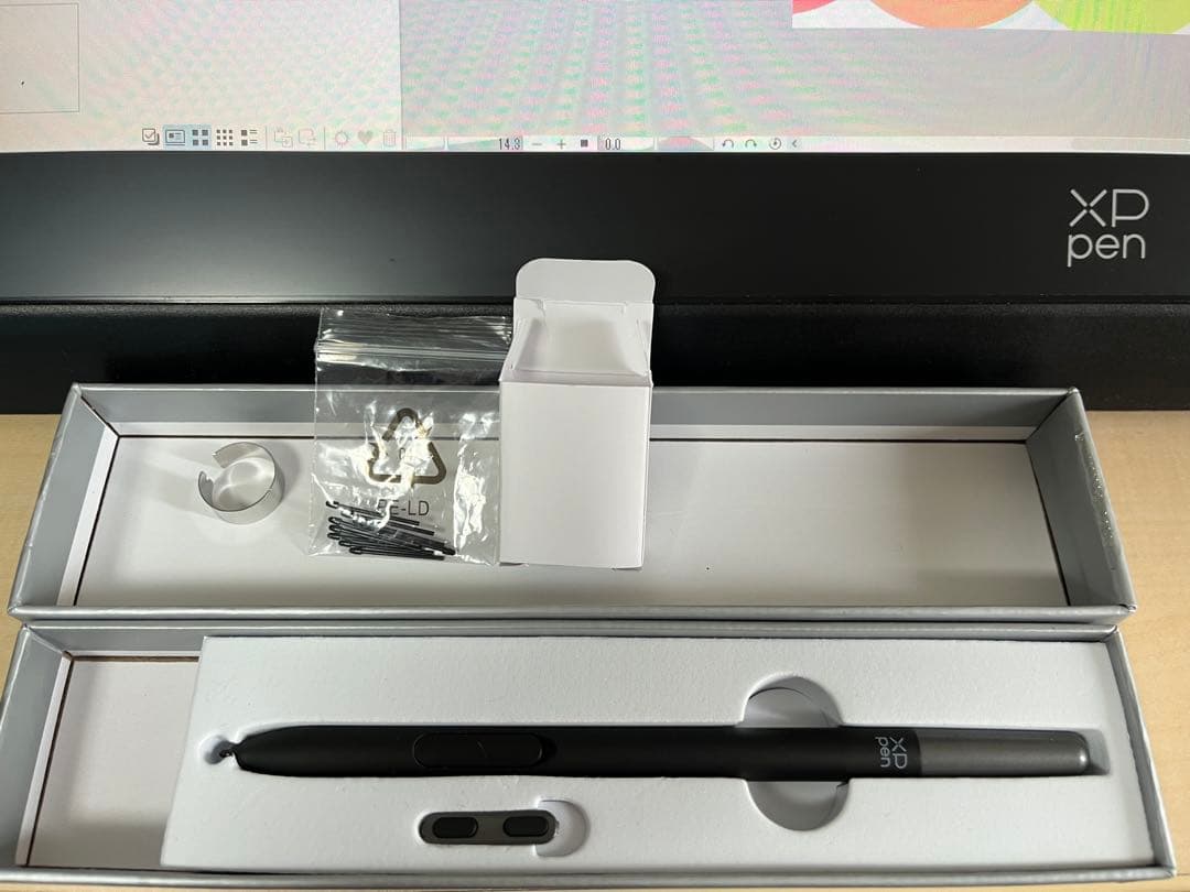 液タブ XPPen Artist 22 Plus スリムペン含含む