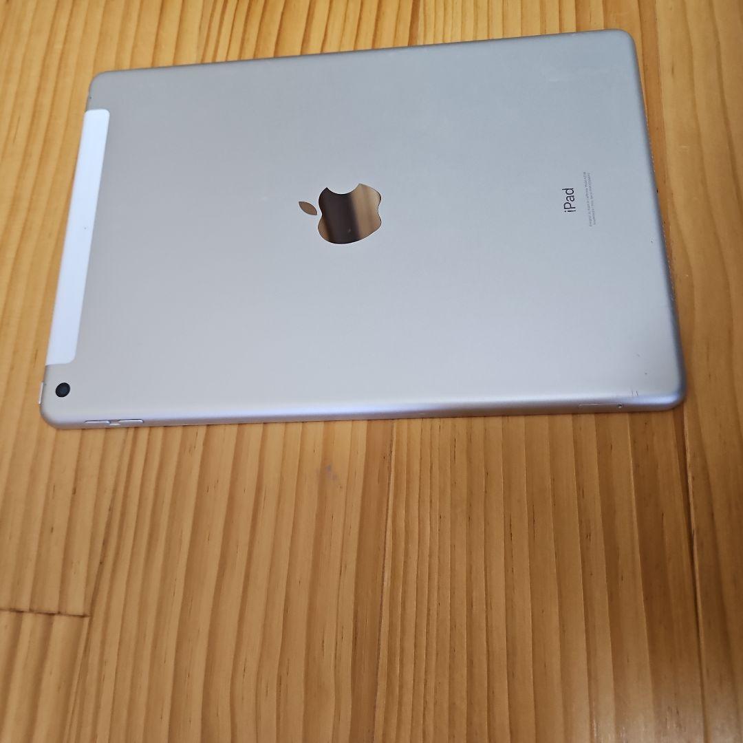 SIMフリー ケース付き ipad 7世代 Wi-Fi + Cellular