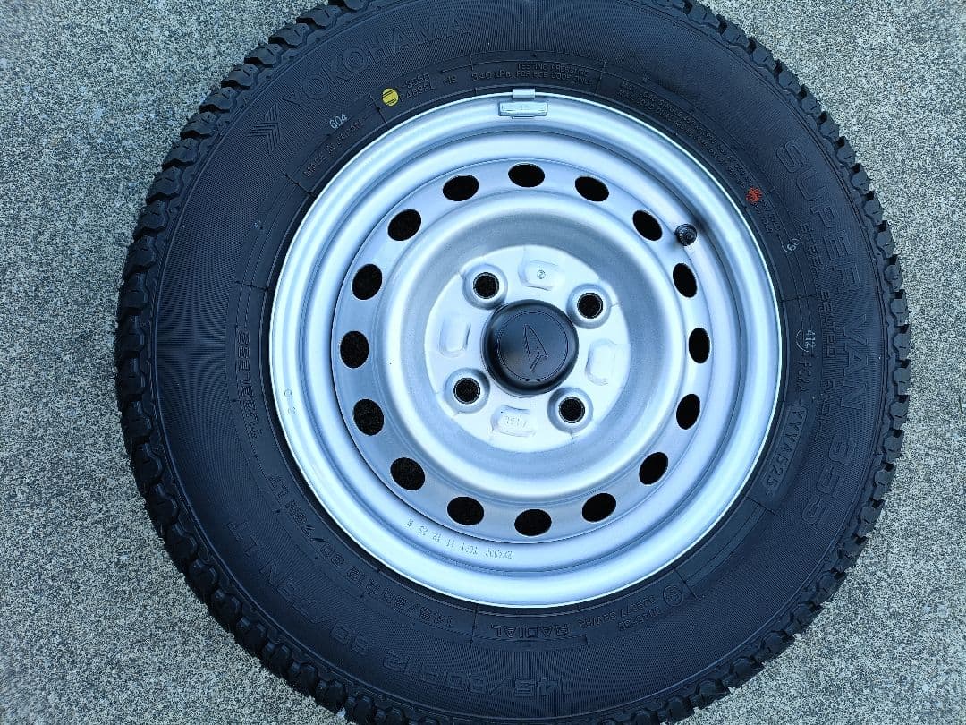 ダイハツ　ハイゼット　純正タイヤホイール　新車外し　4本セット