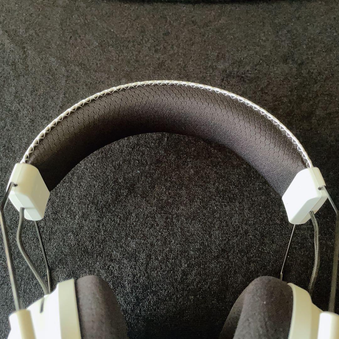 【美品】Razer BlackShark V2 Pro 白